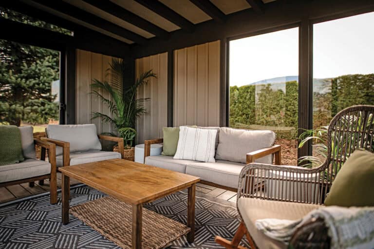 400_Duke-Baker_No-Cedar-Panels_P01-768x511